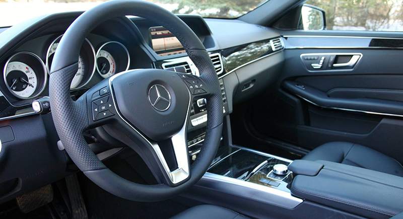 کیفیت اتاق Mercedes Benz E250 و امکانات داخلی آن